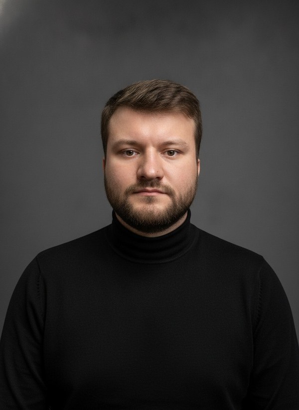 Водолазка · минимализм: Графитовый градиент